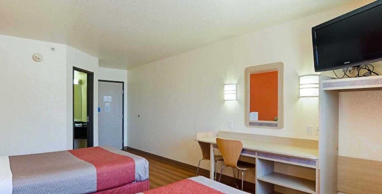 Motel 6-Fort Lupton, Co Екстер'єр фото
